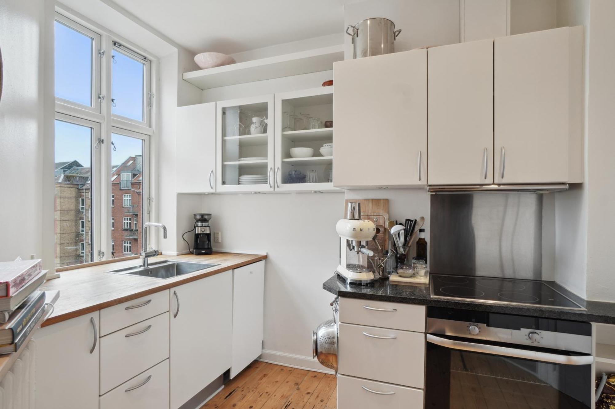 Lägenhet Come Modern 1br In City-center